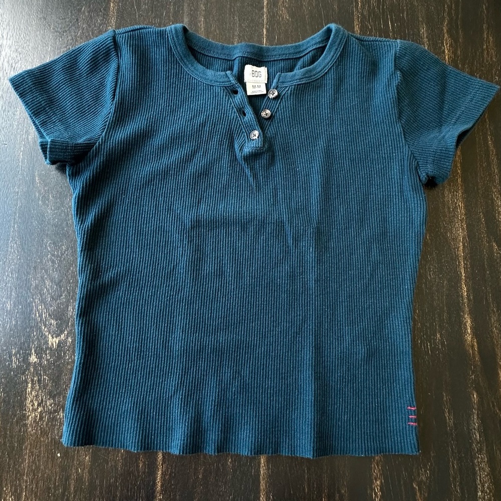 Urban Outfitters BDG Dark Teal Short Sleeve Top. Size Medium